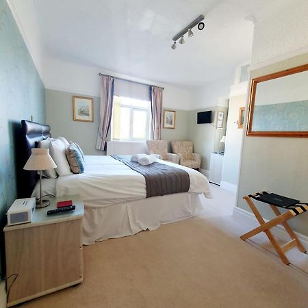 Cleave Court Guest House ランディドノー エクステリア 写真