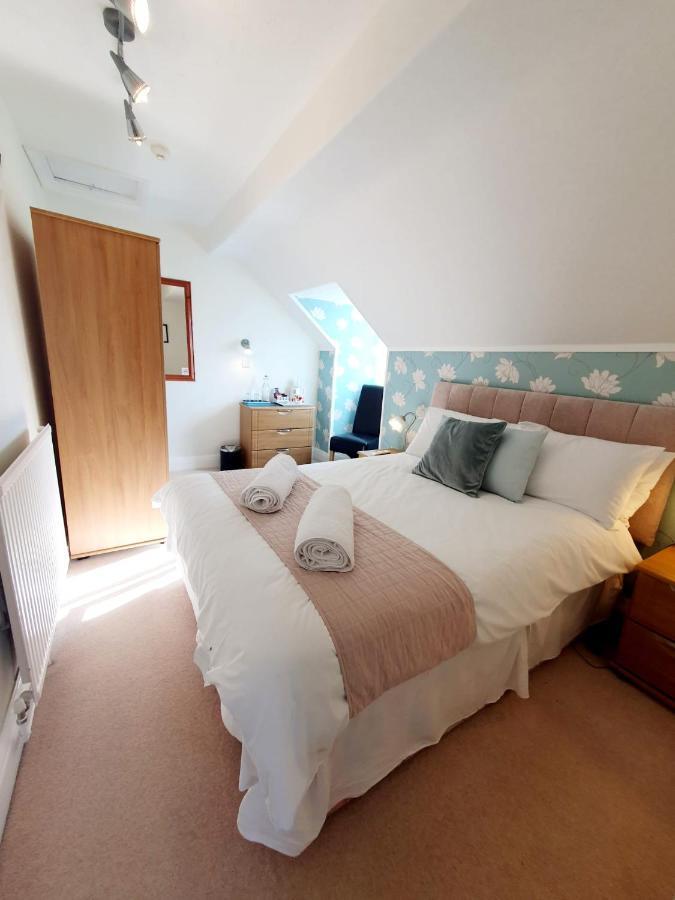 Cleave Court Guest House ランディドノー エクステリア 写真